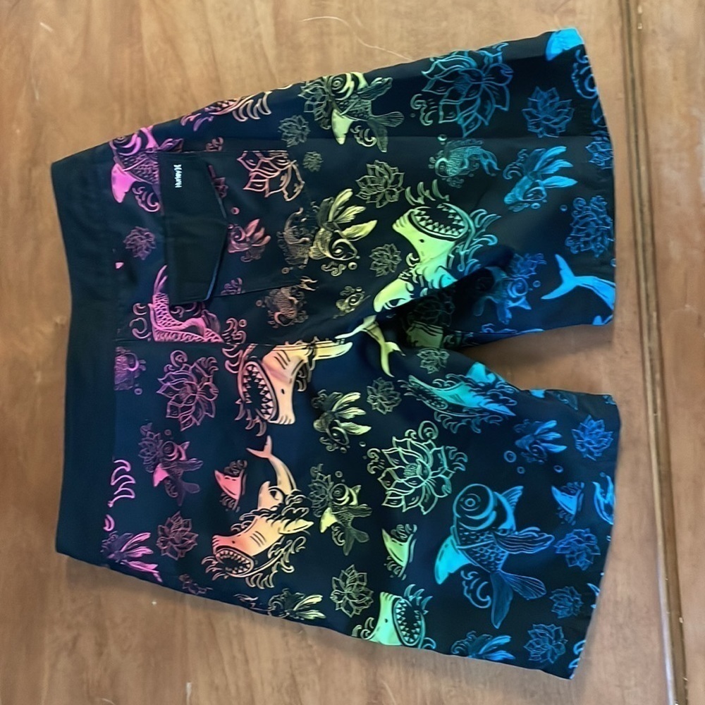 HURLEY Board Shorts Size 10/25 - Picture 8 of 9